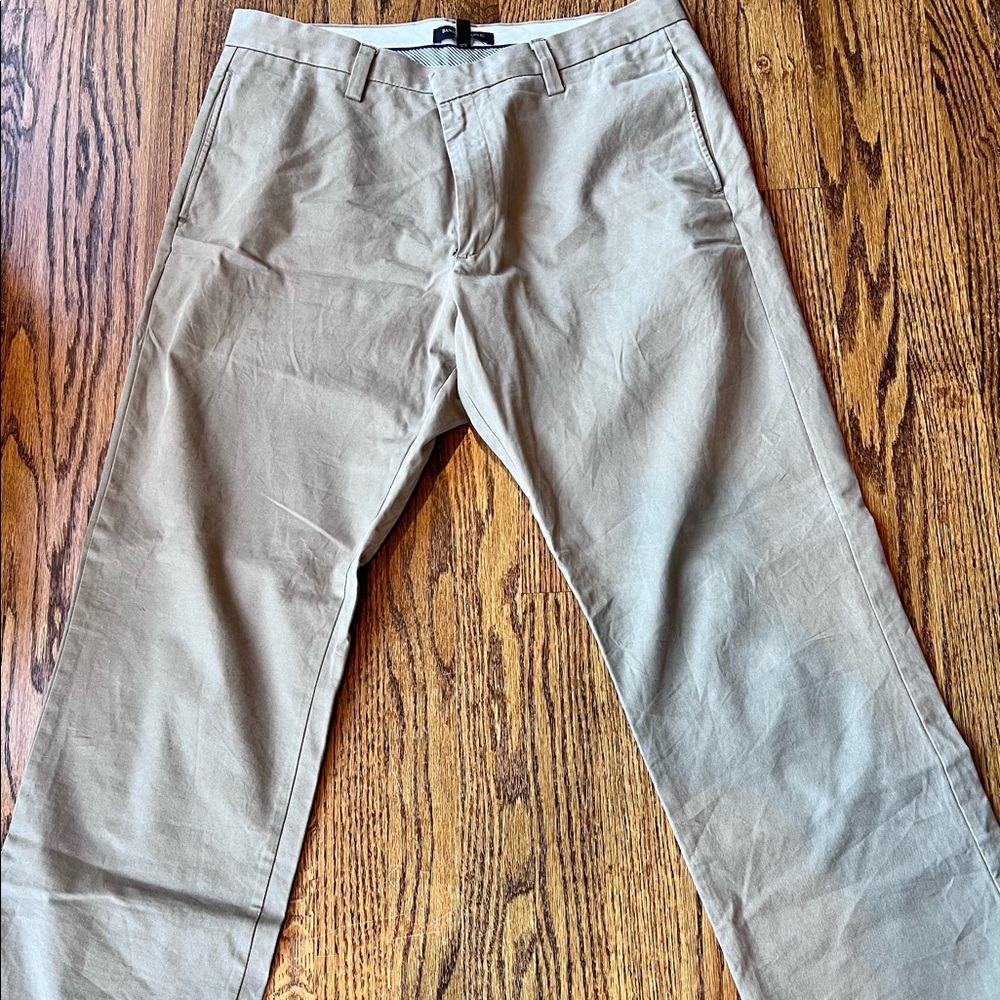 Banana Republic Gavin Chino